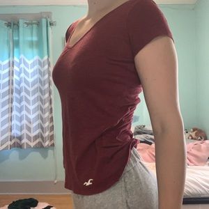 Hollister tee!!!!❤️❤️❤️